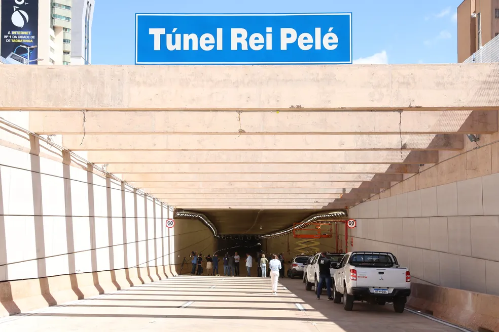 Túnel Rei Pelé, no DF, será interditado para aplicação de asfalto a partir desta segunda